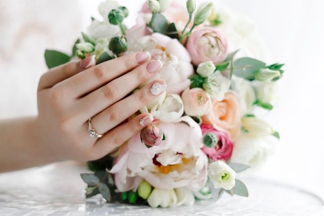gorgeous wedding nail art ideas