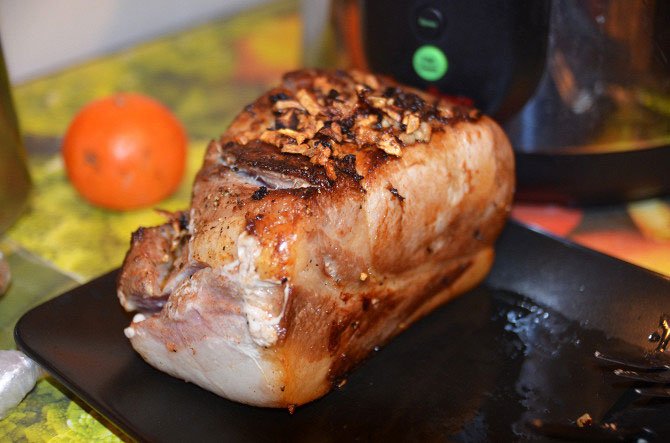Boiled pork with garlic - slow cooker recipes beef