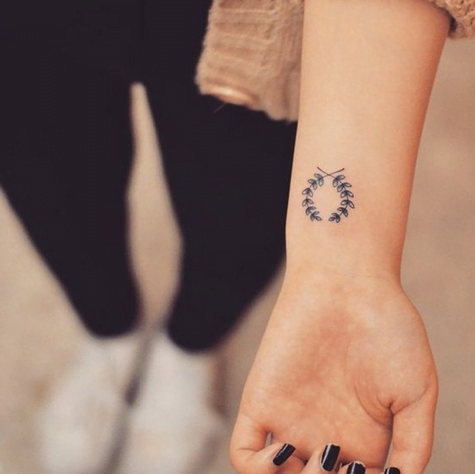 73 Simple Best Aesthetic Tattoos Images In 2023 (28)