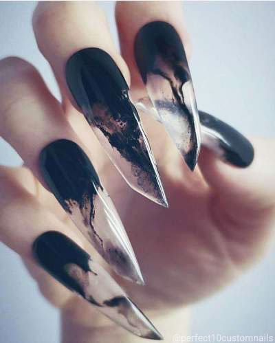 ghost nail art - hollween nail art