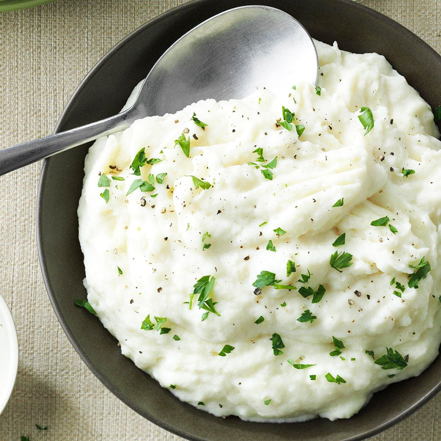 Creamy mashed Potatoes - Thanksgiving Vegetable Side Dishes