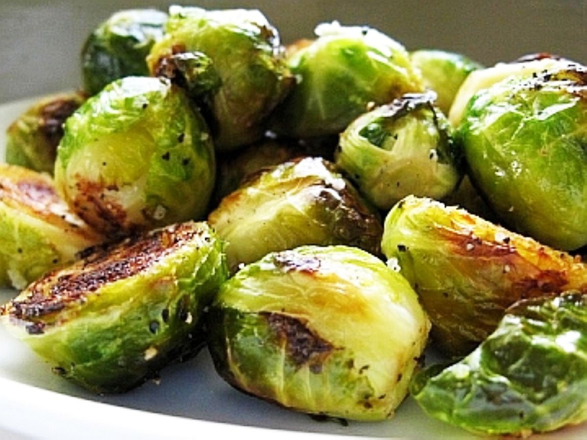 Roasted Brussels sprouts -Traditional-Thanksgiving-Side-Dishes
