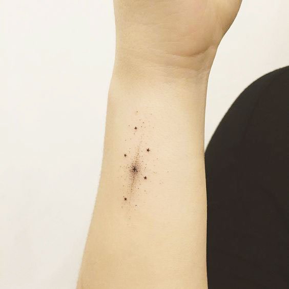 Unique Small Tattoos Designs For women's hands 
