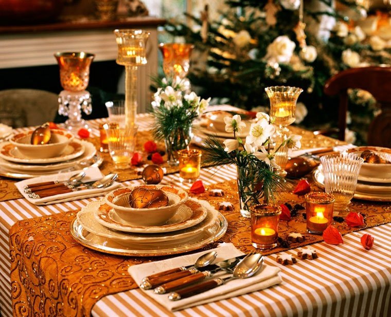 decorating a dinner table for thanksgiving - thanksgiving dinner table ideas 