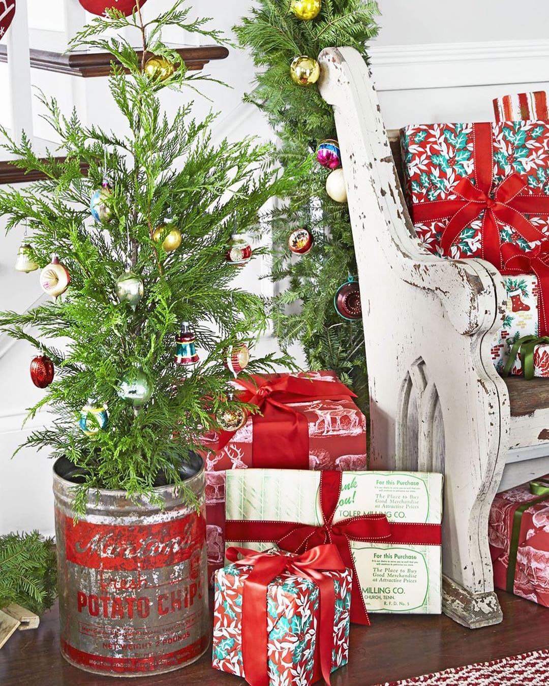 DIY Elegant Christmas Tree Decorating Ideas (14)