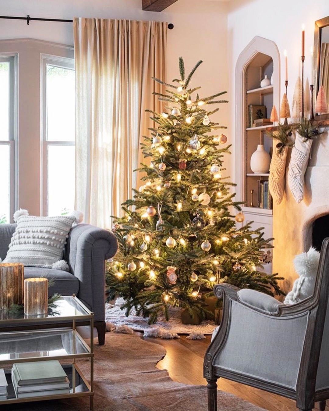 DIY Elegant Christmas Tree Decorating Ideas (35)