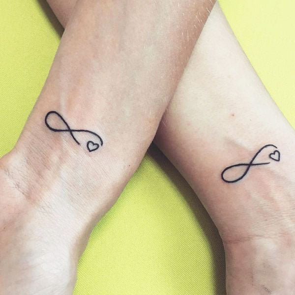 31 Best Inscriptions Leg Tattoos Designs For Woman