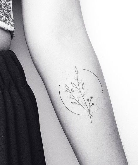 41 Best Small Flower Tattoos For Women in 2024 17