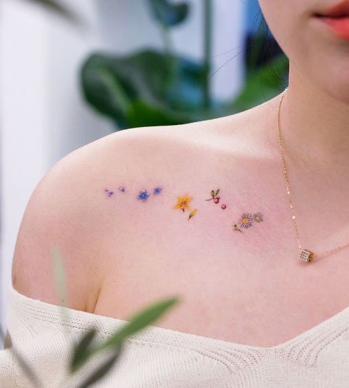 41 Best Small Flower Tattoos For Women in 2023 22