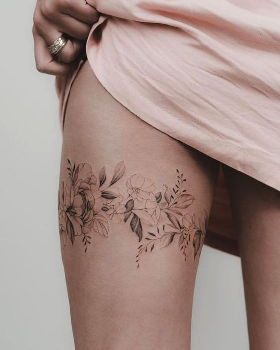 41 Best Small Flower Tattoos For Women in 2024 6