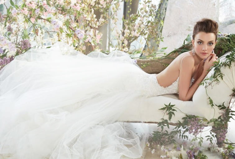 21 Most Trendy Fashionable Wedding Dresses