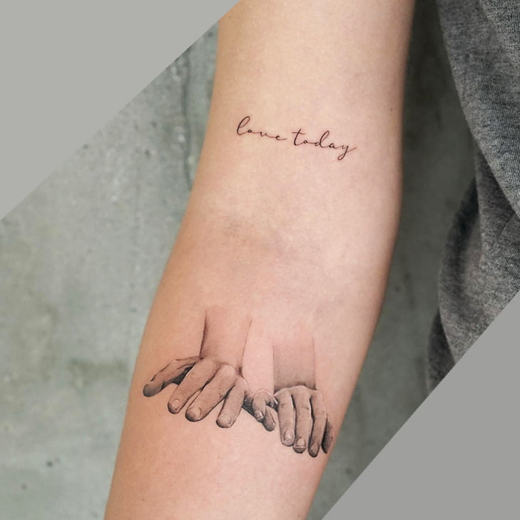 21 Bold and Brave Hand Tattoos