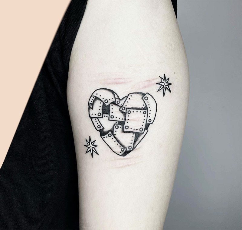 15 Enchanting Small Tattoo Ideas- Unleash Your Style with Magical Ink