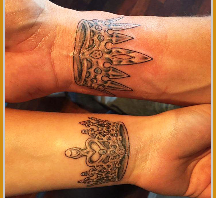 Pairing King and Queen Tattoos with Other Designs