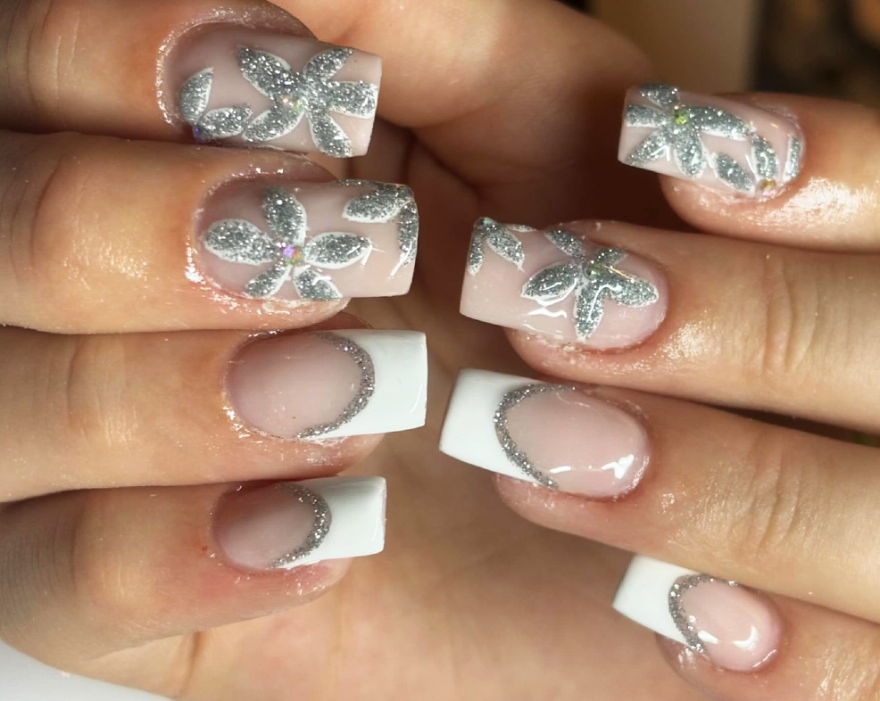 Types of Flower Nail Designs