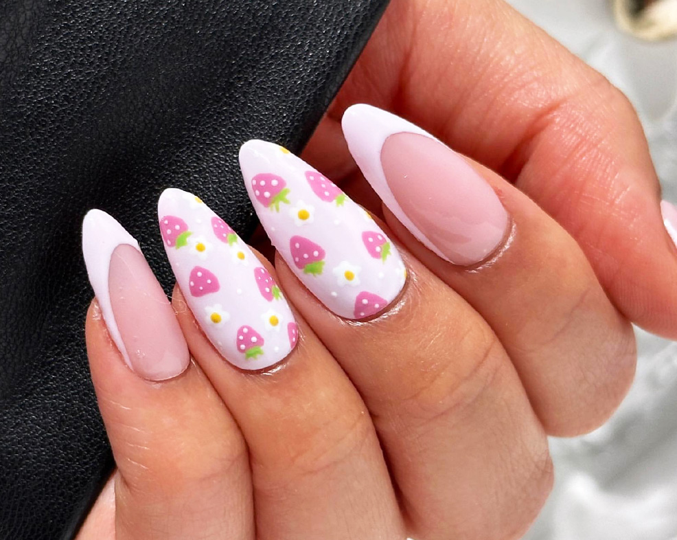 The Best Occasions for Flower Nails